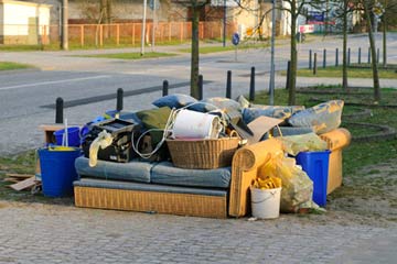 Junk removal services in Chicago, Illinois